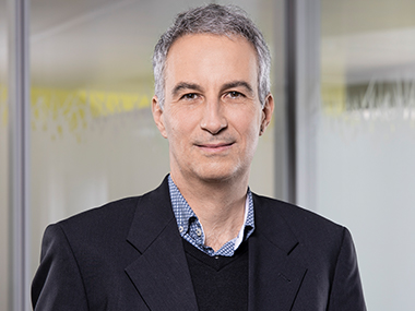Toni Ro╠êsti